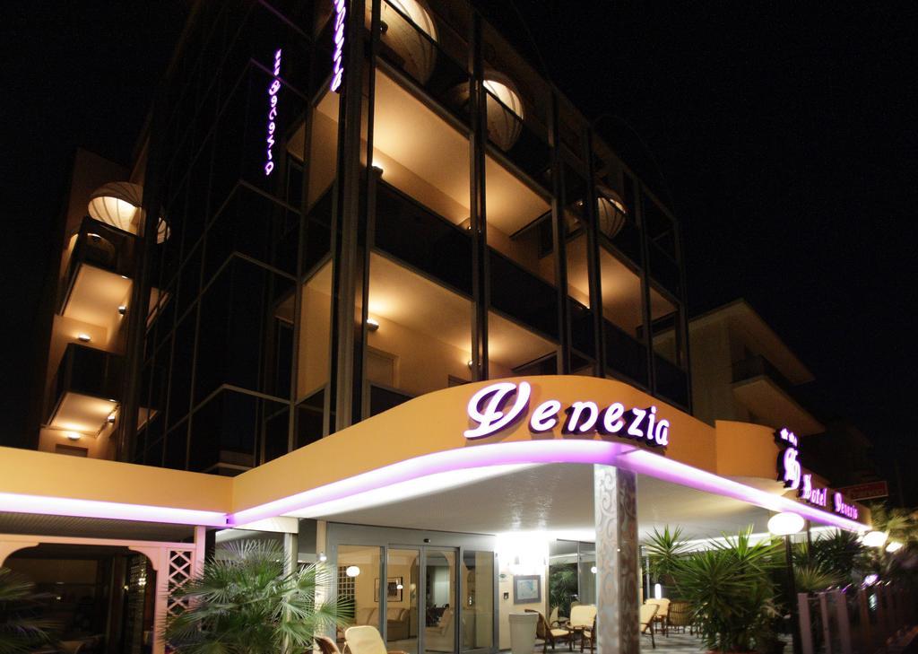 Hotel Venezia ริมินี ภายนอก รูปภาพ