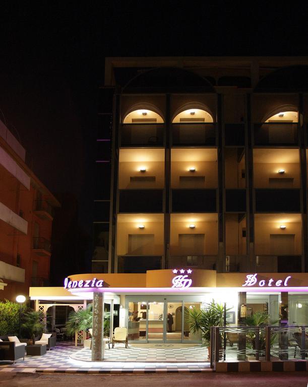 Hotel Venezia ริมินี ภายนอก รูปภาพ